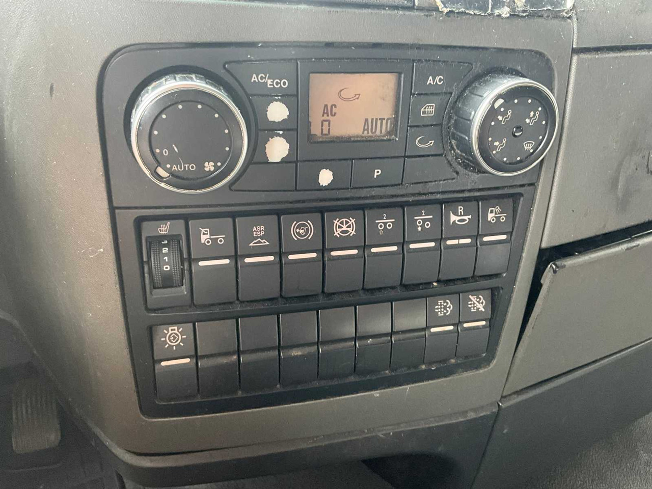 Kamion MAN TGX 18.440 - 2015: slika 18