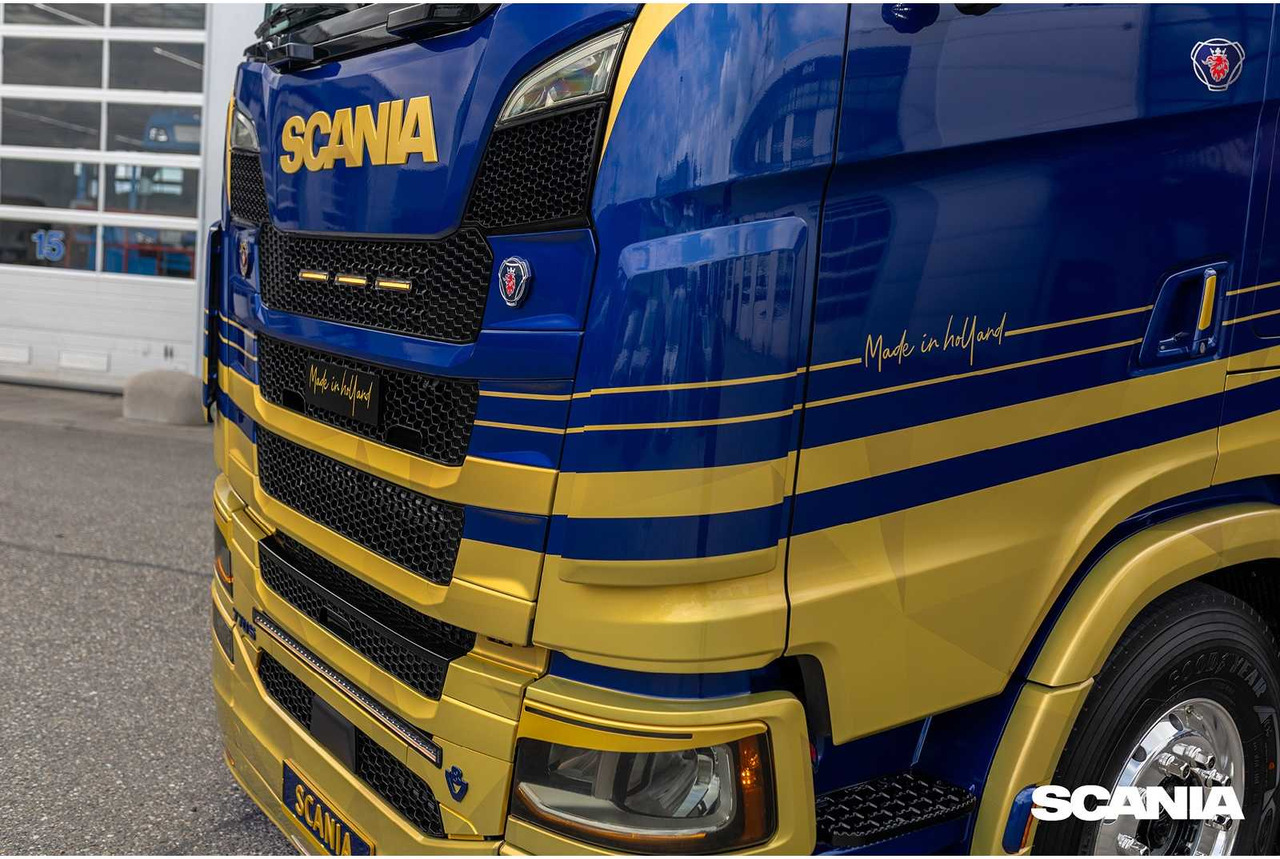 SCANIA 1 MILLION ZWOLLE - 770S 6X2 V8 – POWERED BY SCANIA - Kamion: slika 5 SCANIA 1 MILLION ZWOLLE - 770S 6X2 V8 – POWERED BY SCANIA - Kamion: slika 5