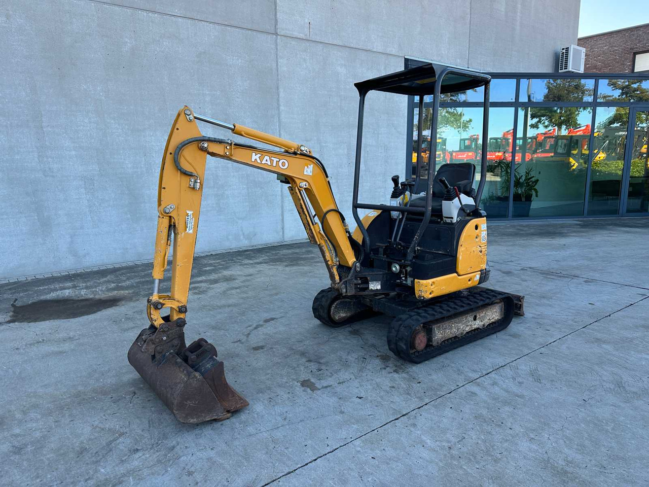 Kato 17VXE - Mini bager: slika 1 Kato 17VXE - Mini bager: slika 1