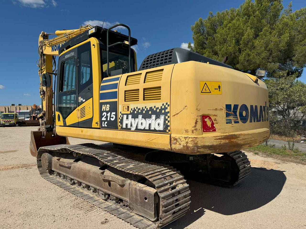 Komatsu HB215LC-2 - Bager guseničar: slika 4 Komatsu HB215LC-2 - Bager guseničar: slika 4