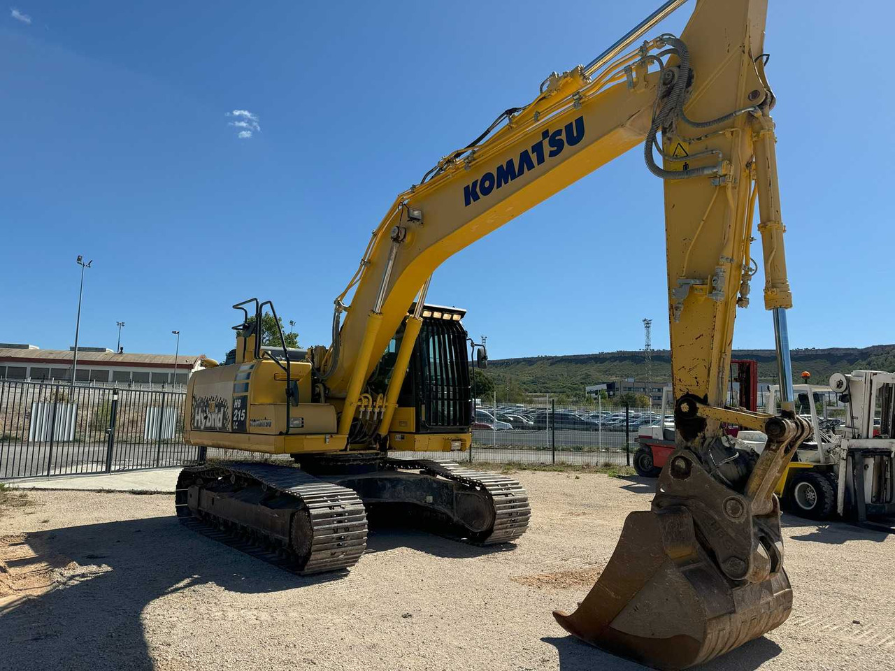 Komatsu HB215LC-2 - Bager guseničar: slika 2 Komatsu HB215LC-2 - Bager guseničar: slika 2