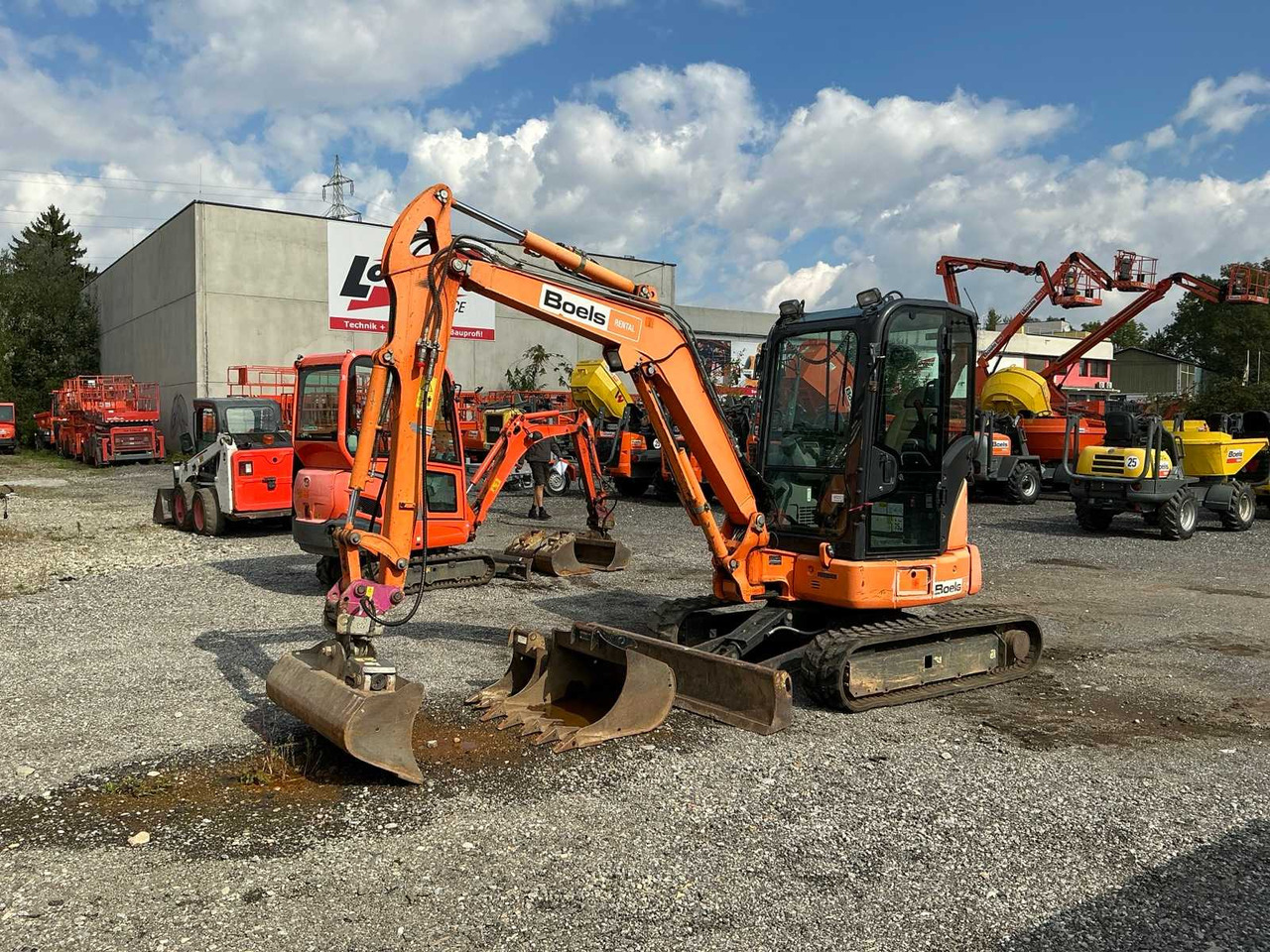 Komatsu PC35MR-5 - Bager guseničar: slika 1 Komatsu PC35MR-5 - Bager guseničar: slika 1