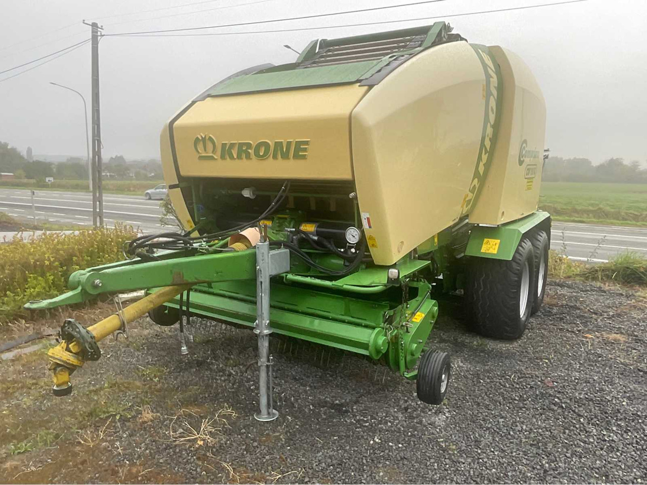 Krone Comprima CV 150 XC - Balirka za okrugle bale: slika 1 Krone Comprima CV 150 XC - Balirka za okrugle bale: slika 1