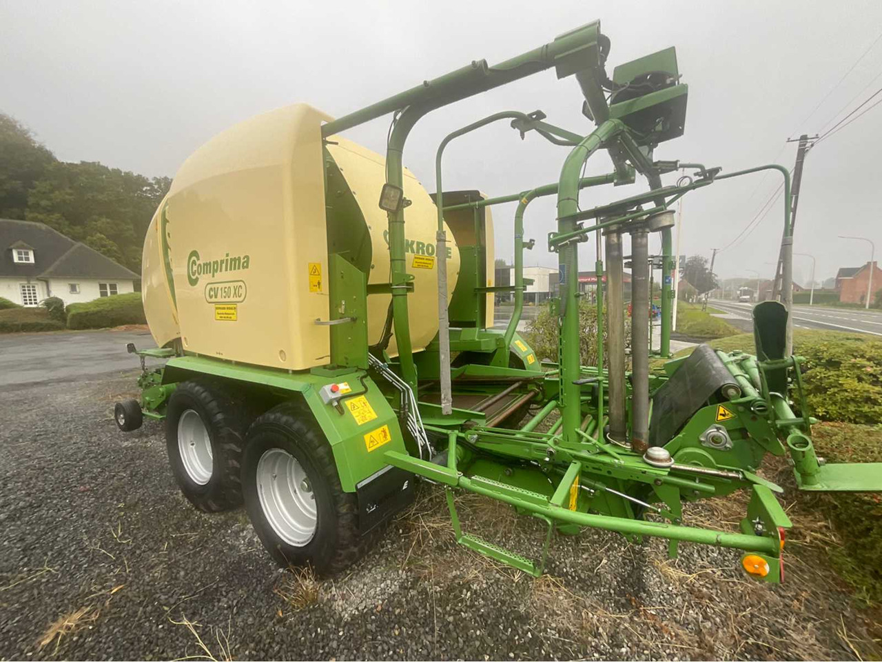 Krone Comprima CV 150 XC - Balirka za okrugle bale: slika 4 Krone Comprima CV 150 XC - Balirka za okrugle bale: slika 4