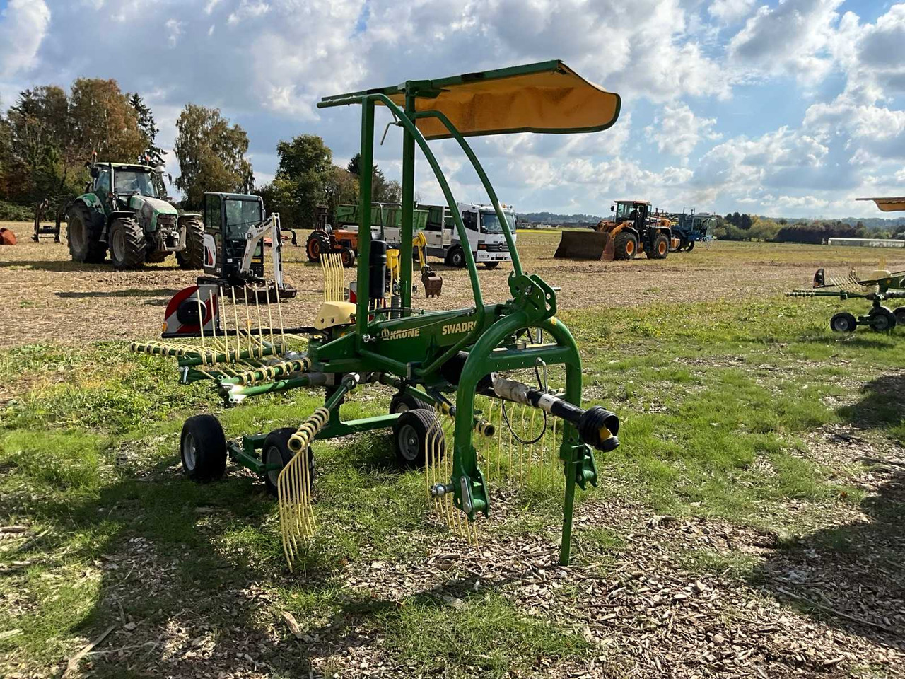 Krone Swadro S380 KS102-04 - Oprema za prevrtanje i razlaganje: slika 3 Krone Swadro S380 KS102-04 - Oprema za prevrtanje i razlaganje: slika 3