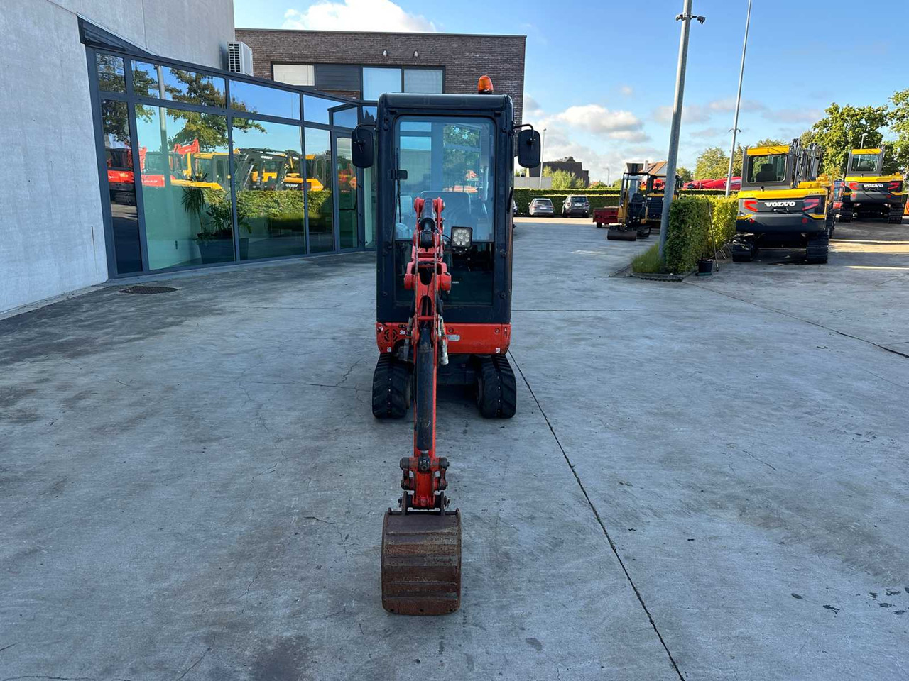 Kubota KX016-4 - Bager guseničar: slika 2 Kubota KX016-4 - Bager guseničar: slika 2