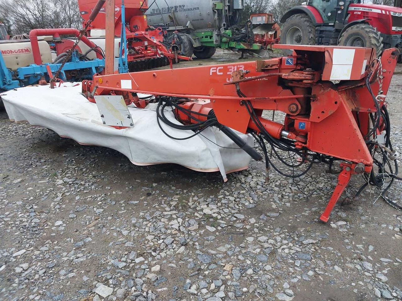 Kuhn FC313 - Oprema za prevrtanje i razlaganje: slika 1 Kuhn FC313 - Oprema za prevrtanje i razlaganje: slika 1