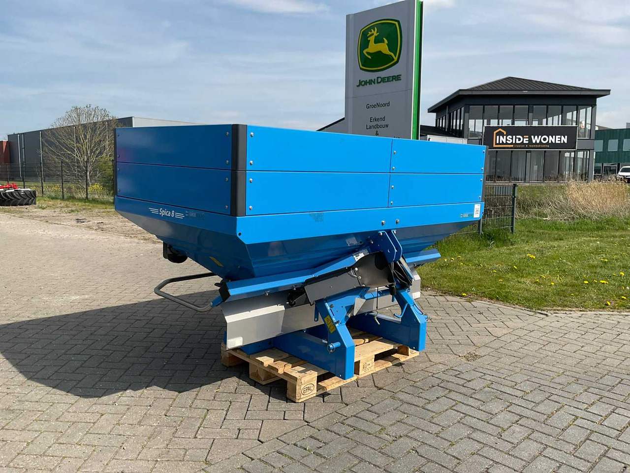 Lemken Spica 8 - Rasipač veštačkog đubriva: slika 1 Lemken Spica 8 - Rasipač veštačkog đubriva: slika 1