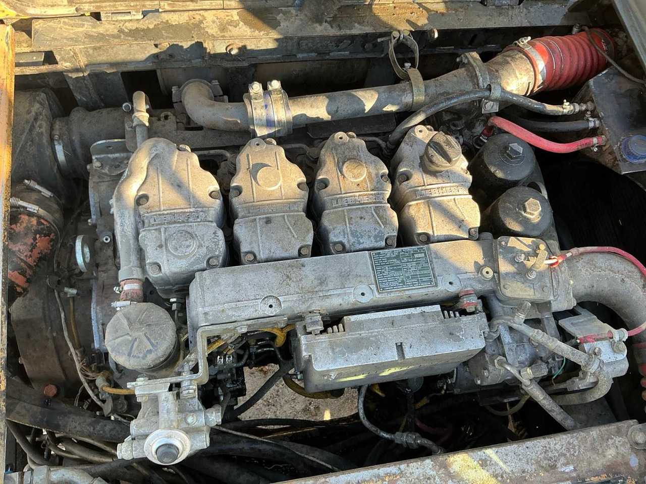 Liebherr LIEBHERR - 924 - TRACKED EXCAVATOR - 2008 - Bager guseničar: slika 3 Liebherr LIEBHERR - 924 - TRACKED EXCAVATOR - 2008 - Bager guseničar: slika 3