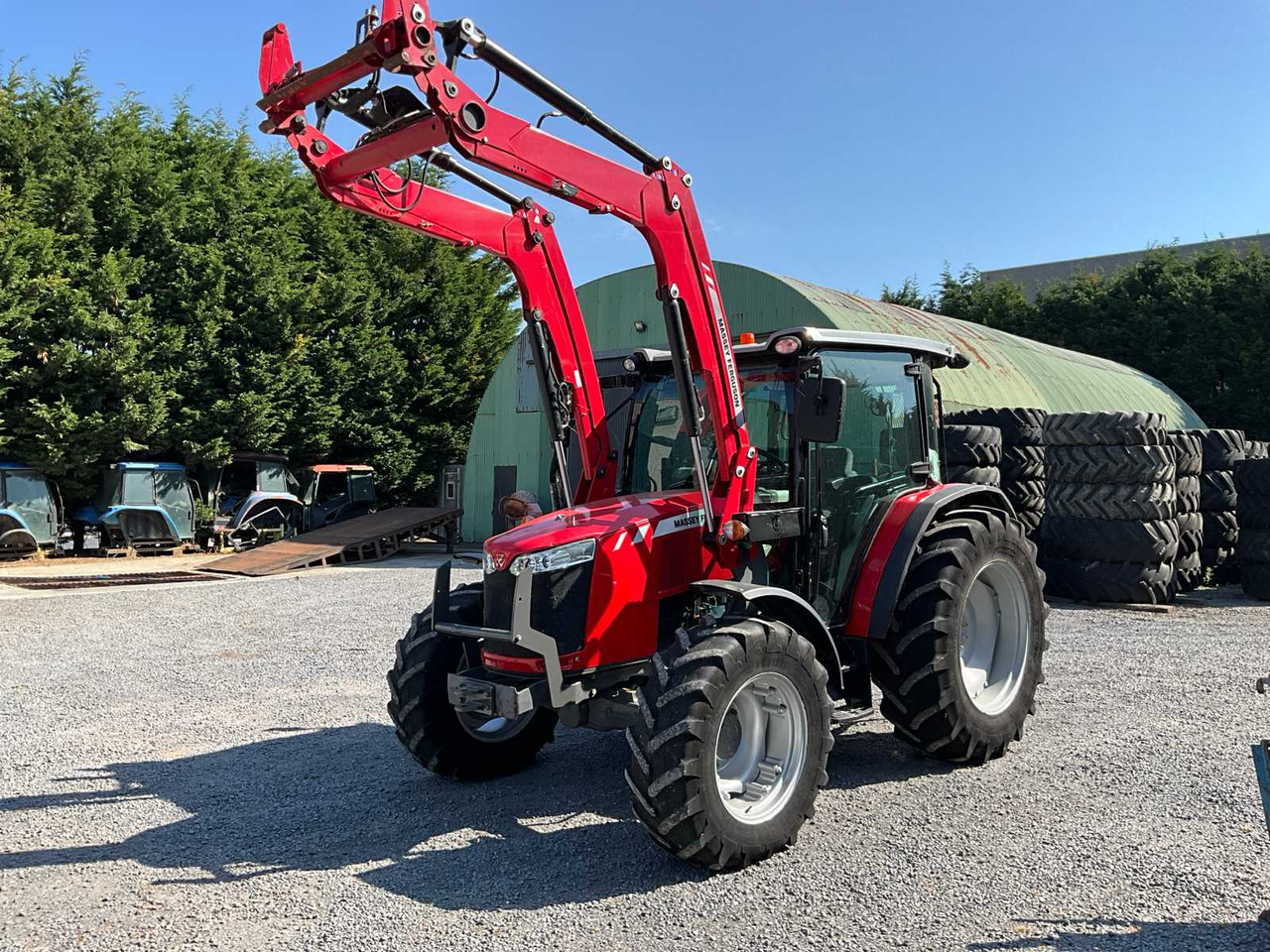 Massey Ferguson 4709 - Traktor: slika 1 Massey Ferguson 4709 - Traktor: slika 1