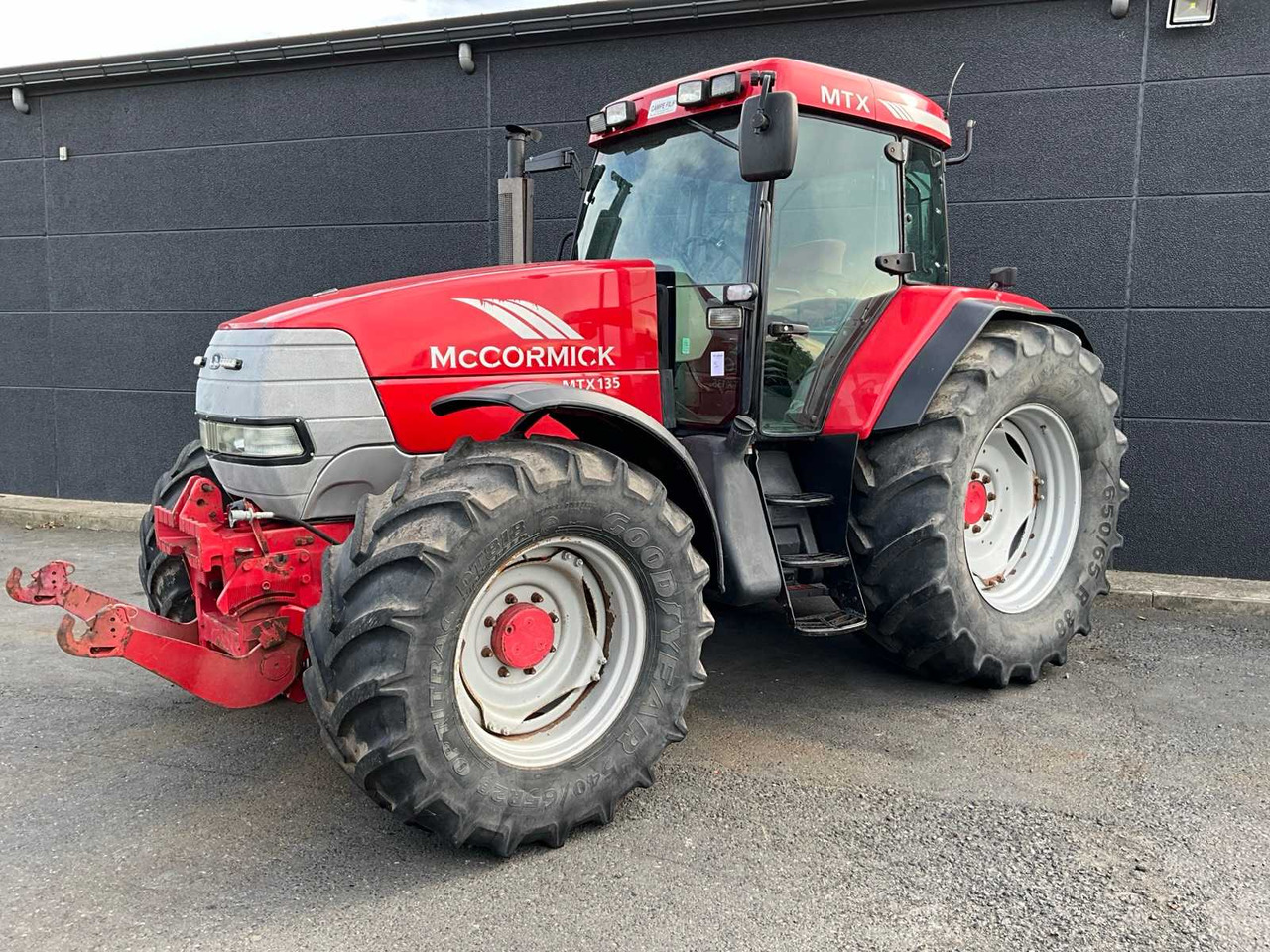 McCormick MTX135 - Traktor: slika 1 McCormick MTX135 - Traktor: slika 1