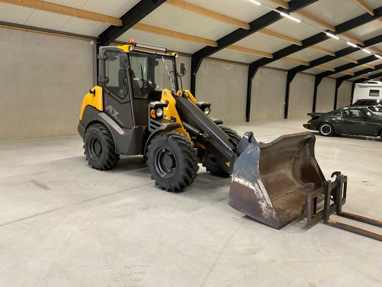 Mecalac AX 850 - Utovarivač točkaš: slika 4 Mecalac AX 850 - Utovarivač točkaš: slika 4