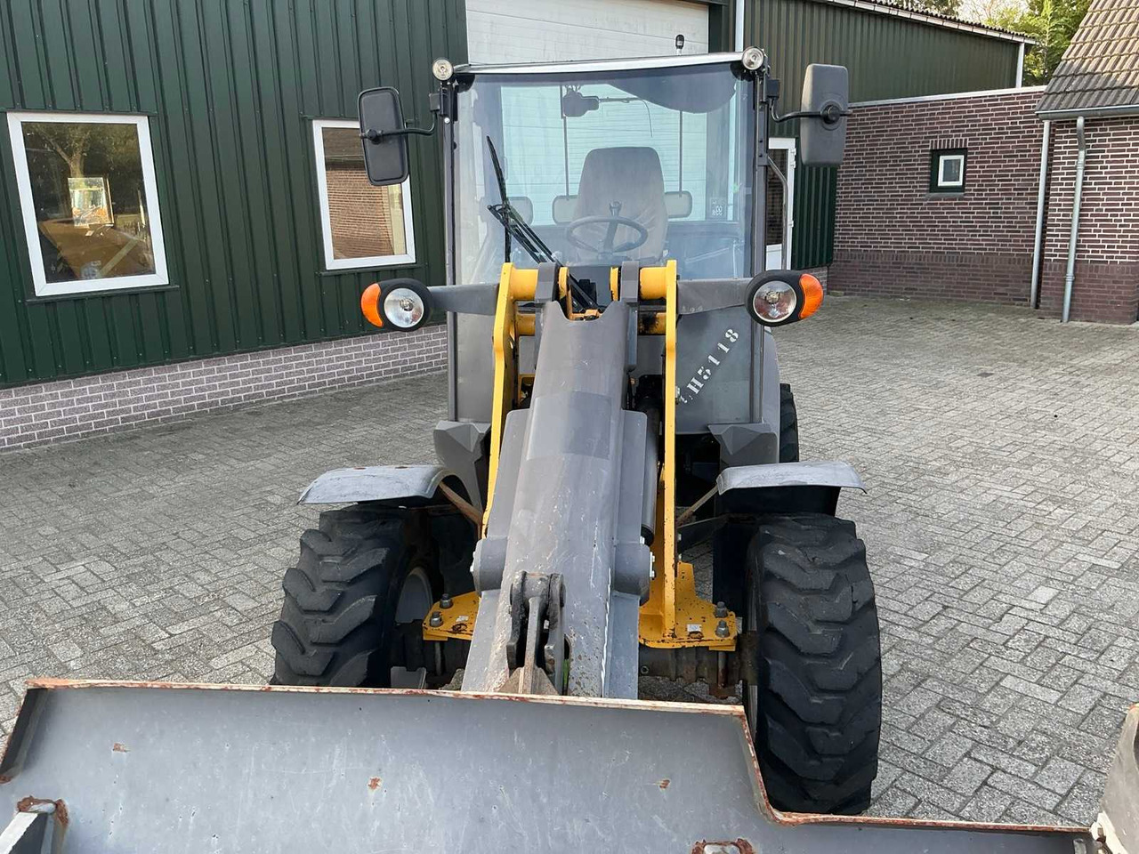 Mecalac AX850 - Utovarivač točkaš: slika 3 Mecalac AX850 - Utovarivač točkaš: slika 3
