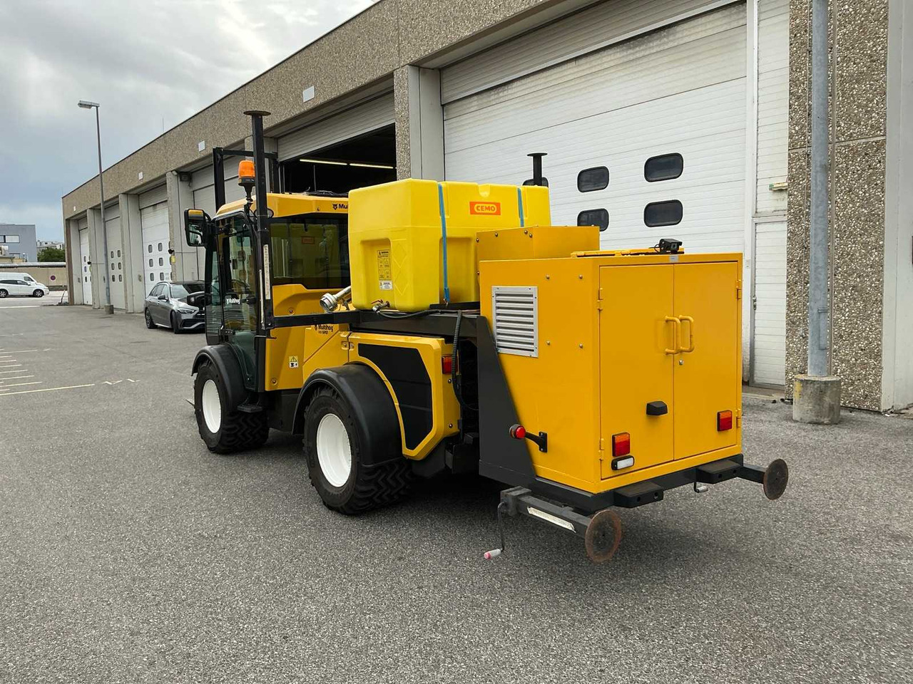 Multihog Zugmaschine - Komunalni traktor: slika 3 Multihog Zugmaschine - Komunalni traktor: slika 3