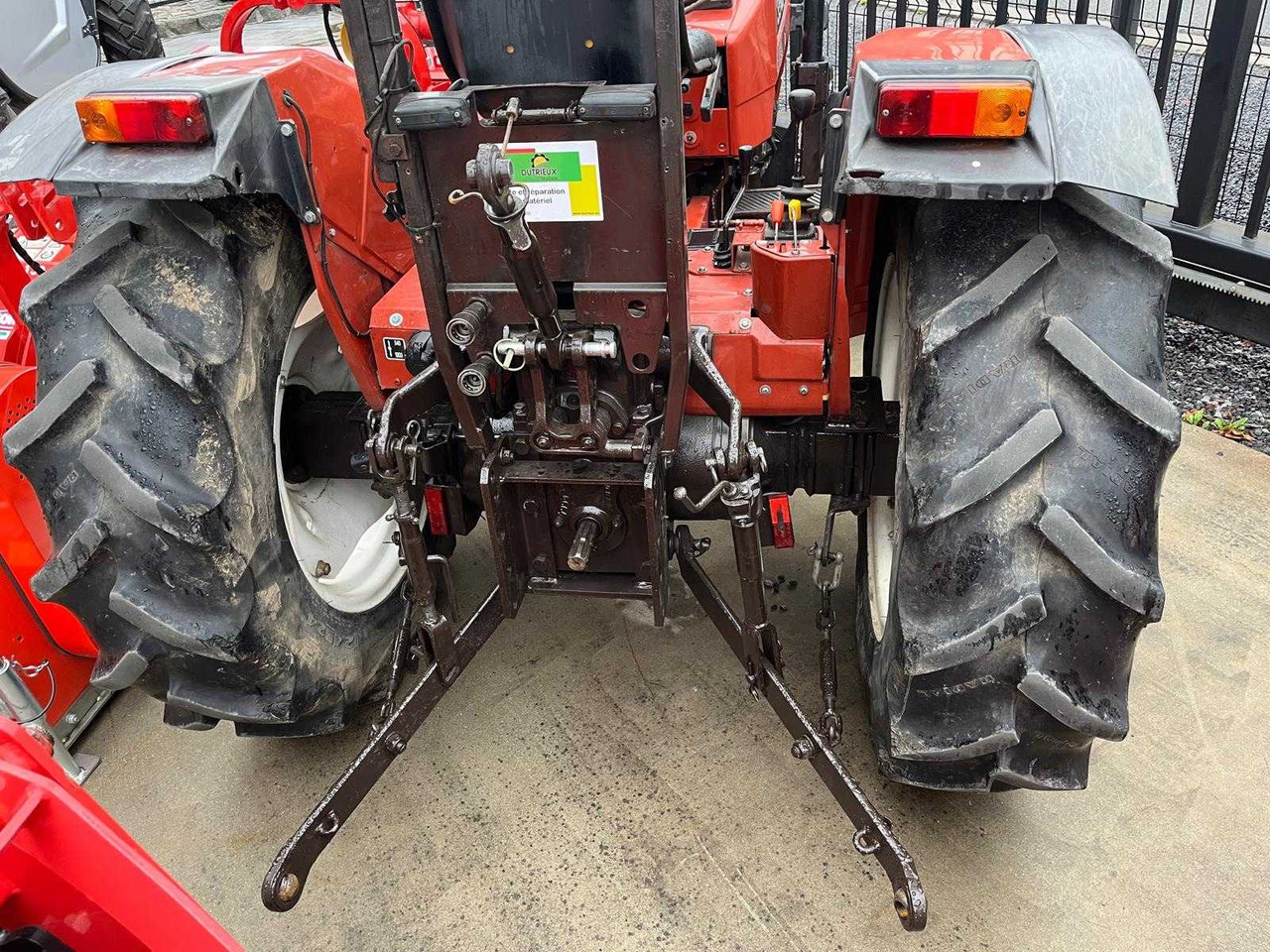 New Holland 35-66 DT - Traktor: slika 2 New Holland 35-66 DT - Traktor: slika 2