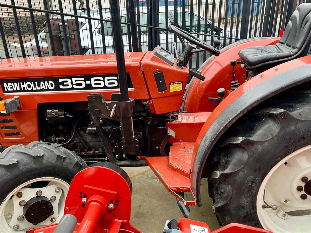 New Holland 35-66 DT - Traktor: slika 3 New Holland 35-66 DT - Traktor: slika 3