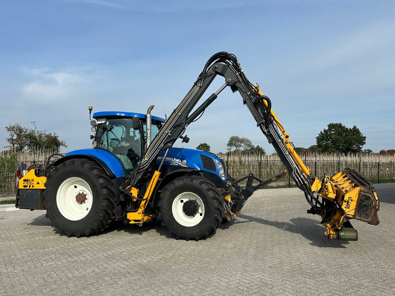 New Holland T7.210 - Traktor: slika 2 New Holland T7.210 - Traktor: slika 2