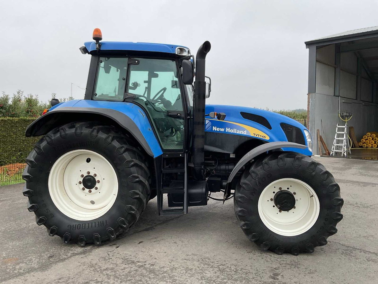 New Holland TVT145 - Traktor: slika 5 New Holland TVT145 - Traktor: slika 5