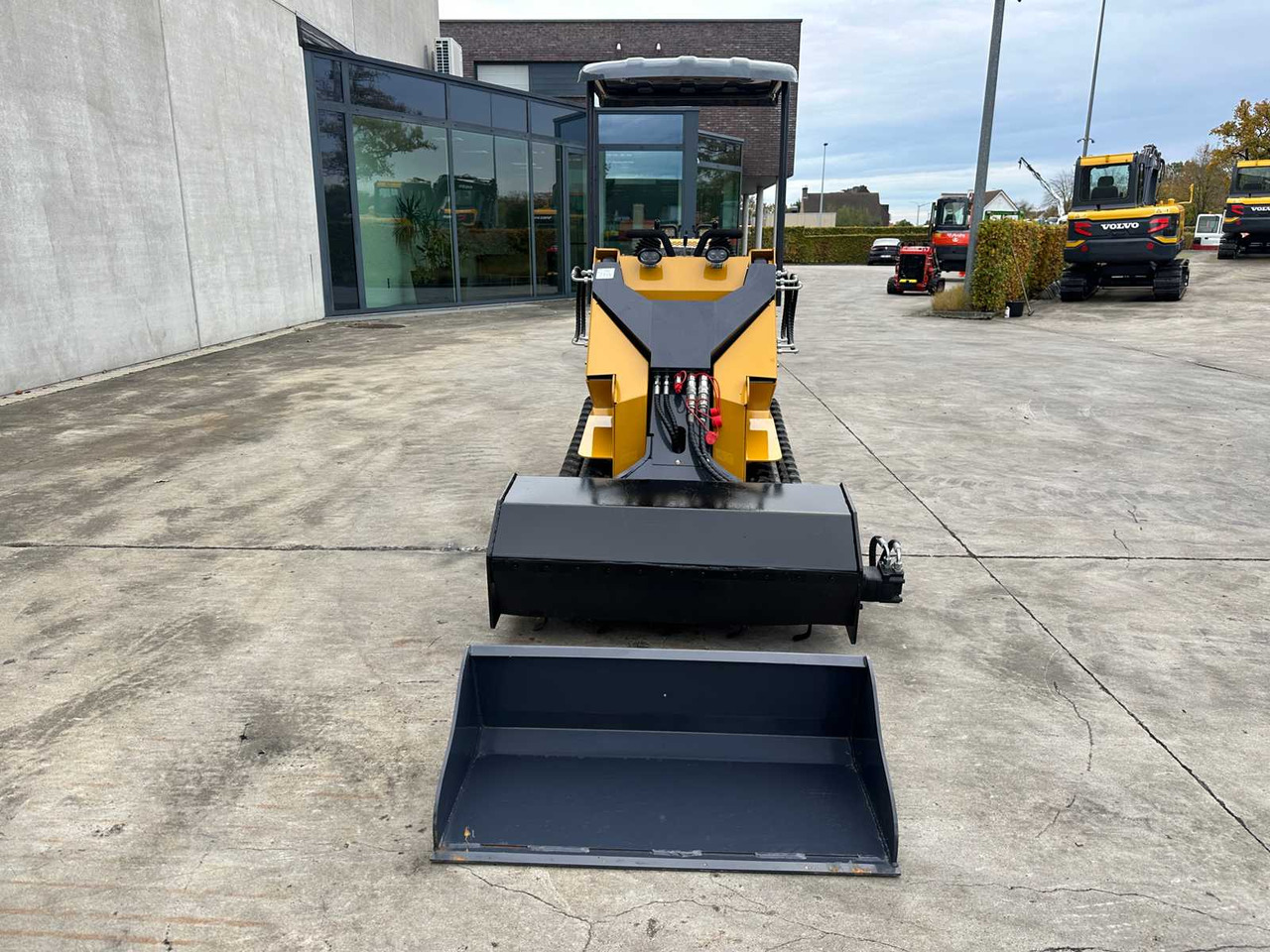 Newrick ZW480 - Mini utovarivač: slika 2 Newrick ZW480 - Mini utovarivač: slika 2