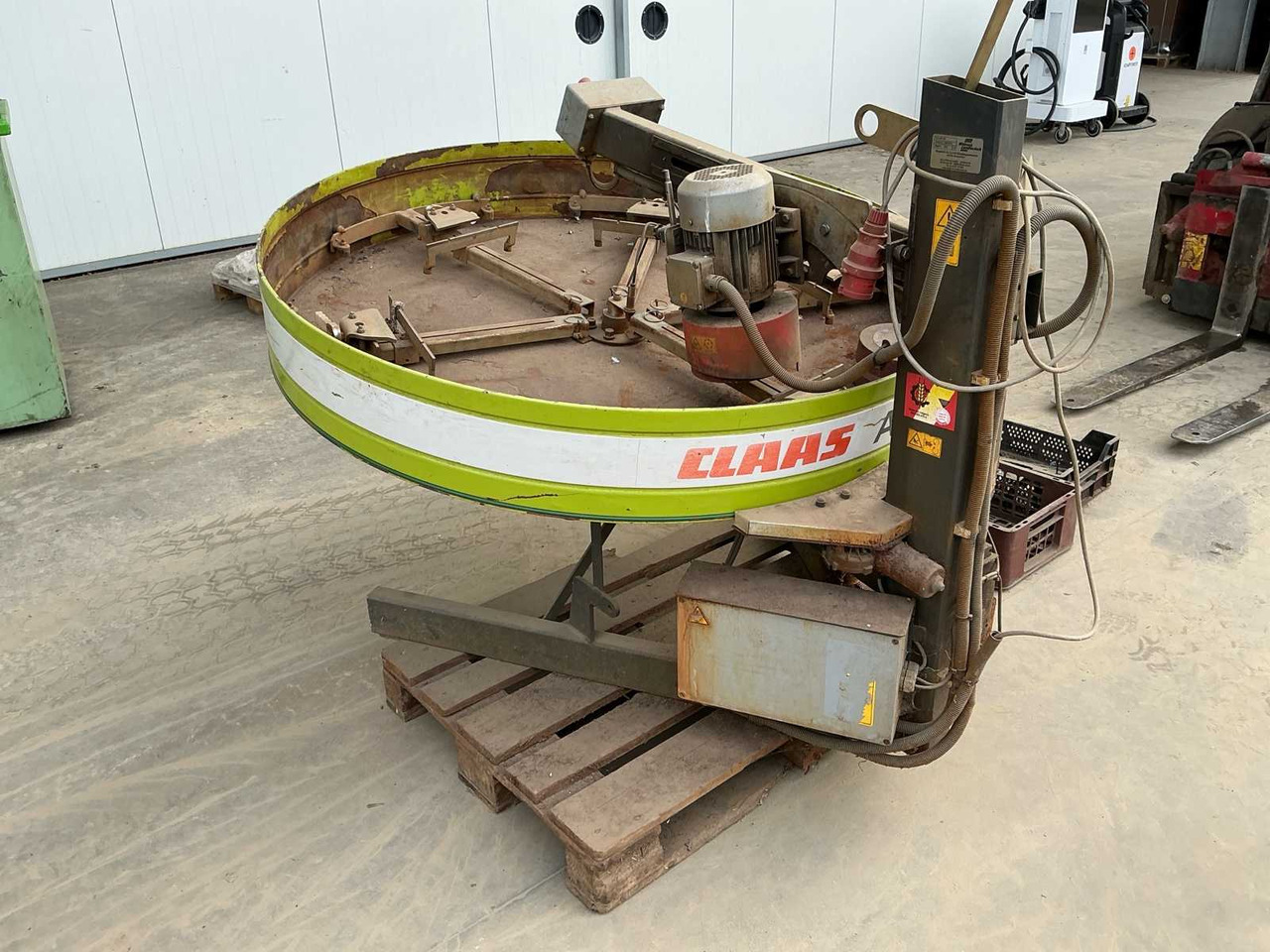 Claas Messenslijpmachine Claas Aqua Non Stop ANS 150 - Poljoprivredna mašina: slika 1 Claas Messenslijpmachine Claas Aqua Non Stop ANS 150 - Poljoprivredna mašina: slika 1