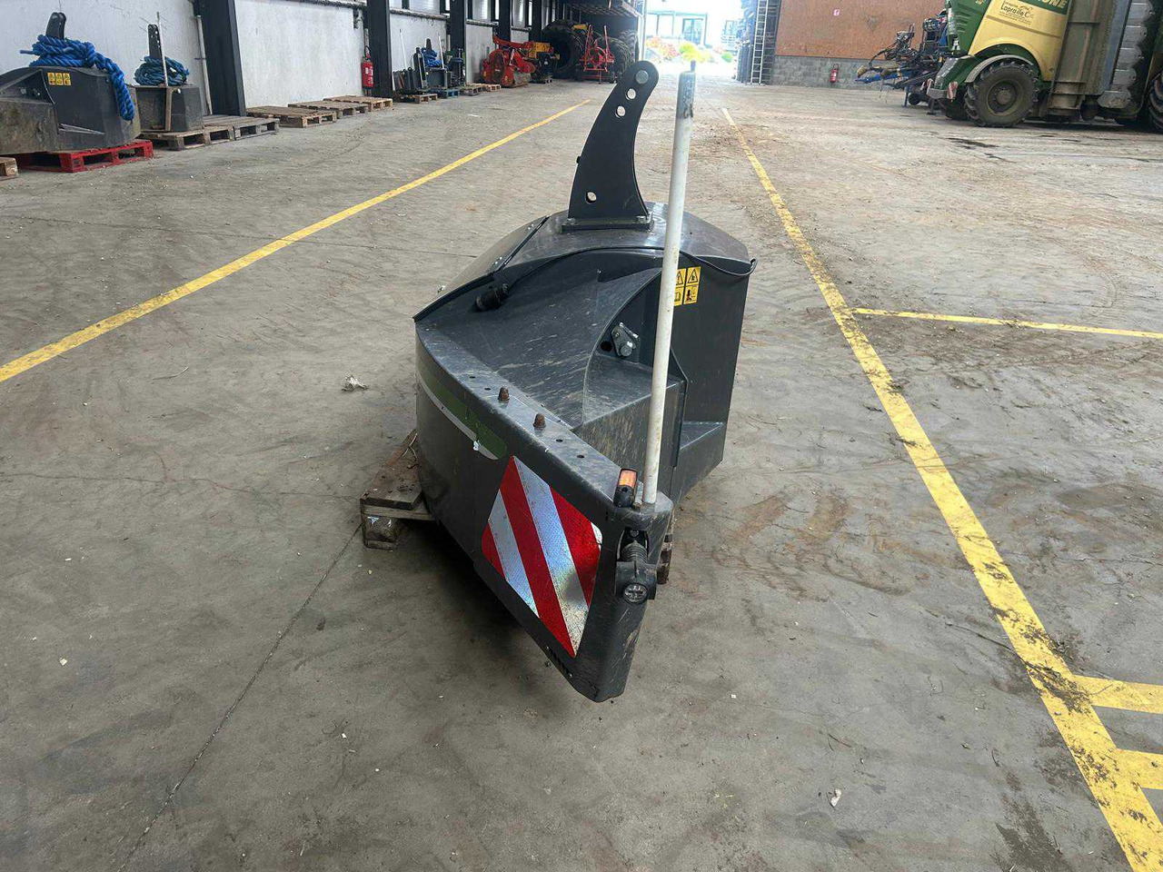 Tractobumper SW 2000 - Poljoprivredna mašina: slika 2 Tractobumper SW 2000 - Poljoprivredna mašina: slika 2