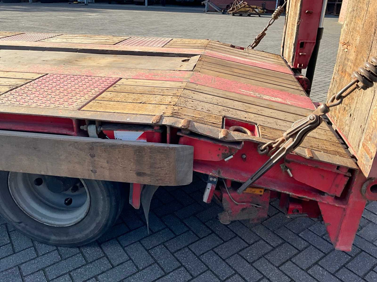 2001 GOLDHOFER TU 4 - 31/80 LOW LOADER - Poluprikolica: slika 5 2001 GOLDHOFER TU 4 - 31/80 LOW LOADER - Poluprikolica: slika 5