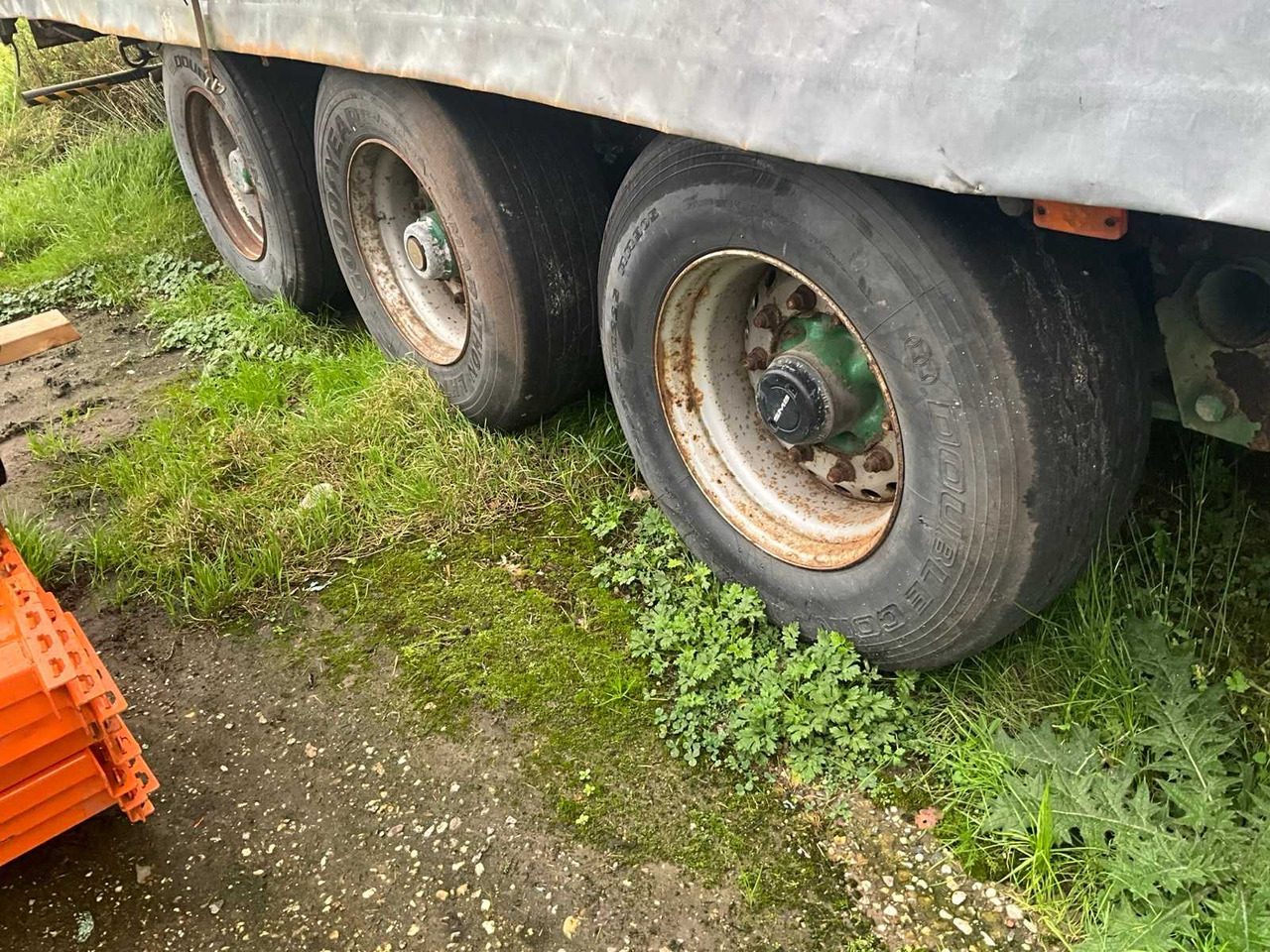 Poluprikolica GT FRUEHAUF - SLIDING TARPAULIN TRAILER - SEMI-TRAILER: slika 19 Poluprikolica GT FRUEHAUF - SLIDING TARPAULIN TRAILER - SEMI-TRAILER: slika 19