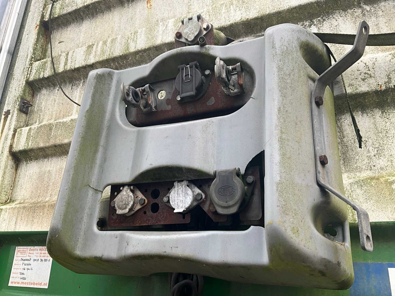 Poluprikolica GT FRUEHAUF - SLIDING TARPAULIN TRAILER - SEMI-TRAILER: slika 10 Poluprikolica GT FRUEHAUF - SLIDING TARPAULIN TRAILER - SEMI-TRAILER: slika 10