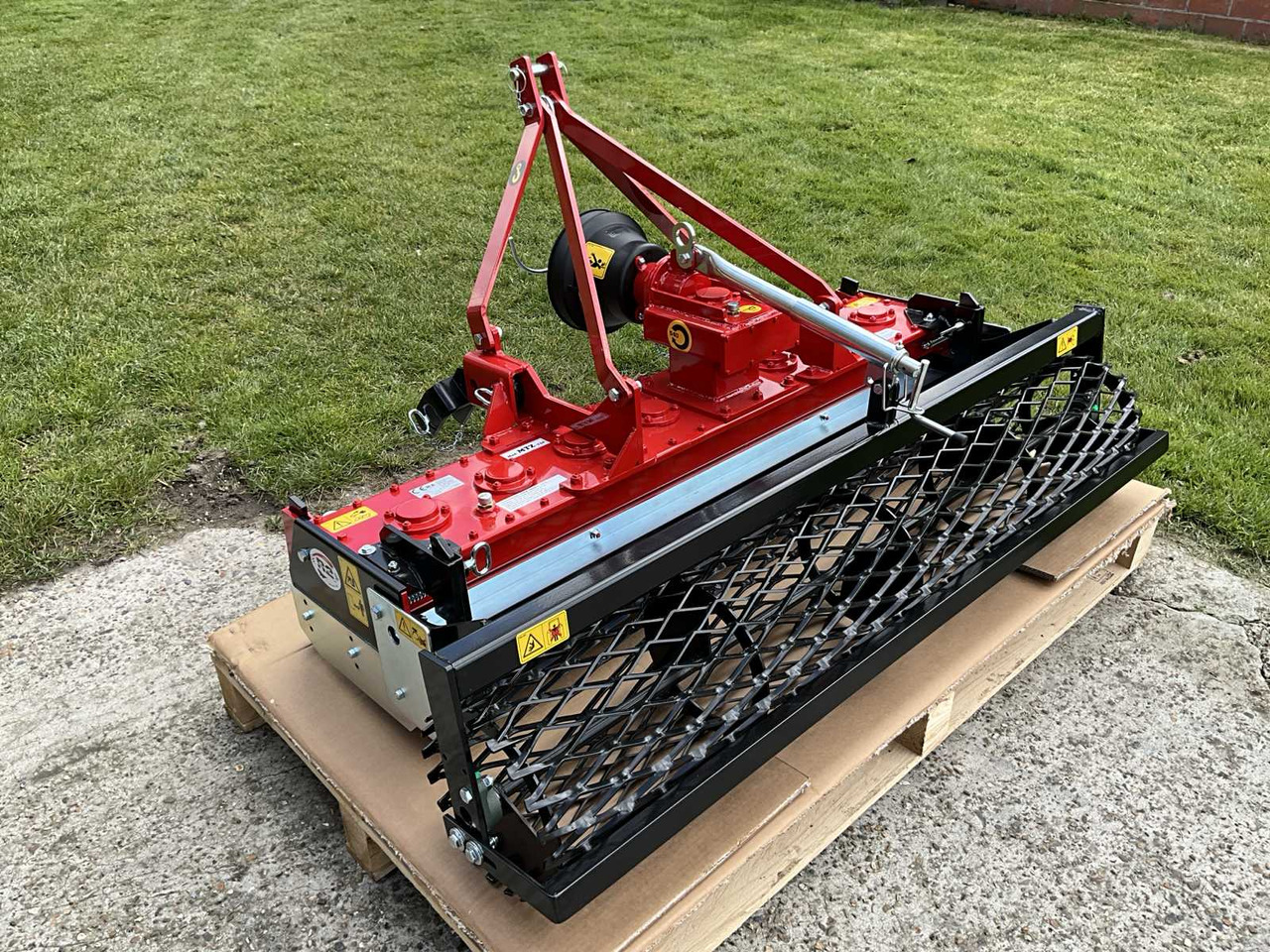 R2-Rinaldi MTZ150 - Roto drljača: slika 4 R2-Rinaldi MTZ150 - Roto drljača: slika 4