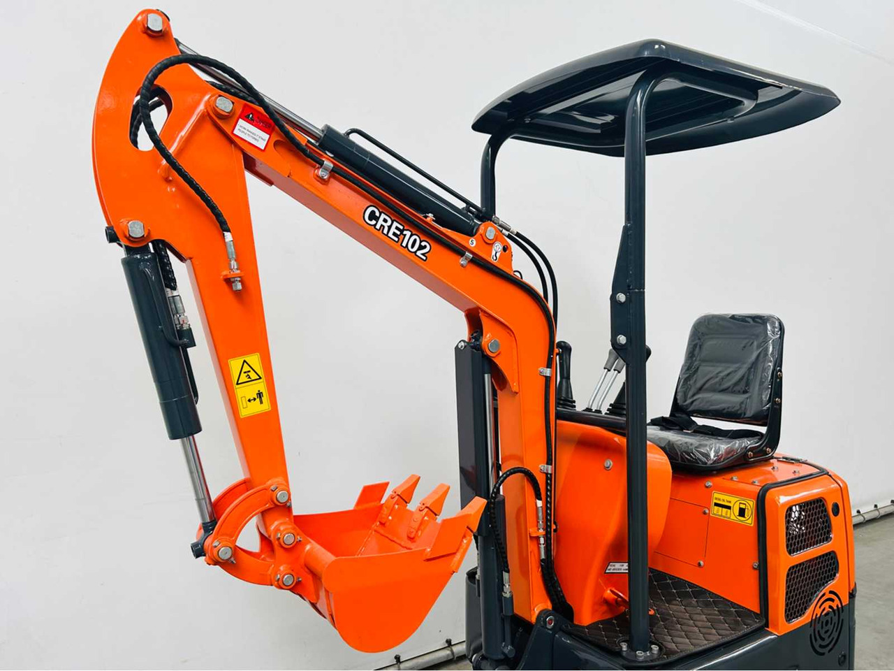 RTE - 2025 - CRE102 - MINI EXCAVATOR 1020KG - Mini bager: slika 5 RTE - 2025 - CRE102 - MINI EXCAVATOR 1020KG - Mini bager: slika 5