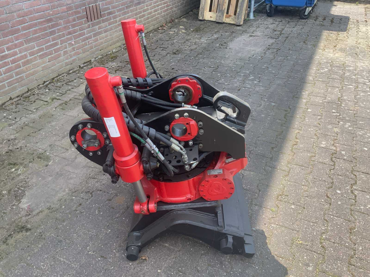Rototilt RT 40 - Kašika za bager: slika 2 Rototilt RT 40 - Kašika za bager: slika 2
