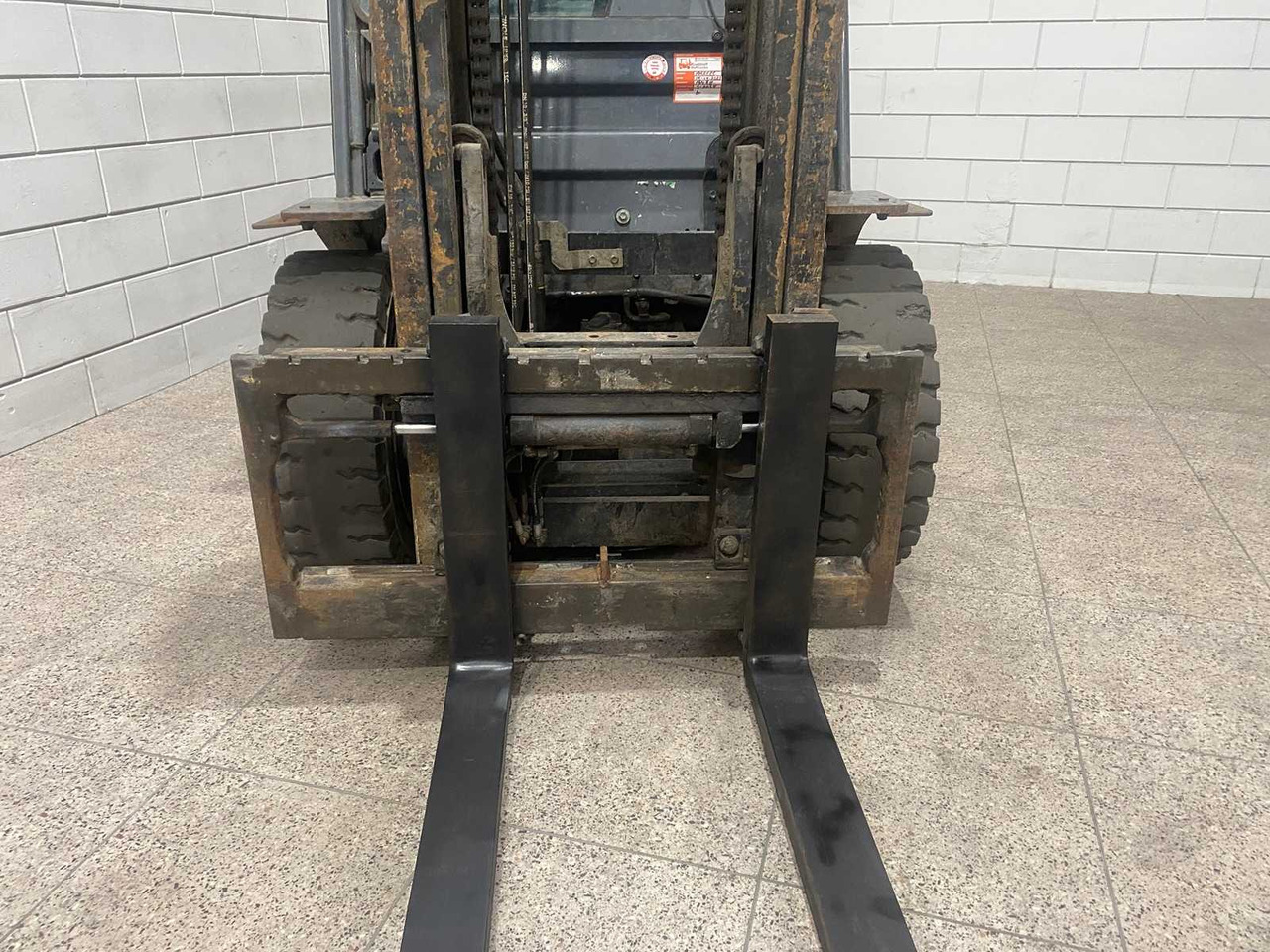 TOYOTA - 2008 - 02-8 FGF 30 - FORKLIFT - Viljuškar: slika 3 TOYOTA - 2008 - 02-8 FGF 30 - FORKLIFT - Viljuškar: slika 3