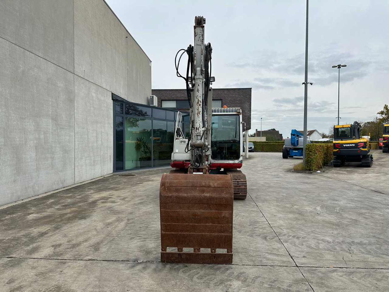 Takeuchi TAKEUCHI - 2007 - TB175 - MIDI EXCAVATOR - Bager guseničar: slika 2 Takeuchi TAKEUCHI - 2007 - TB175 - MIDI EXCAVATOR - Bager guseničar: slika 2