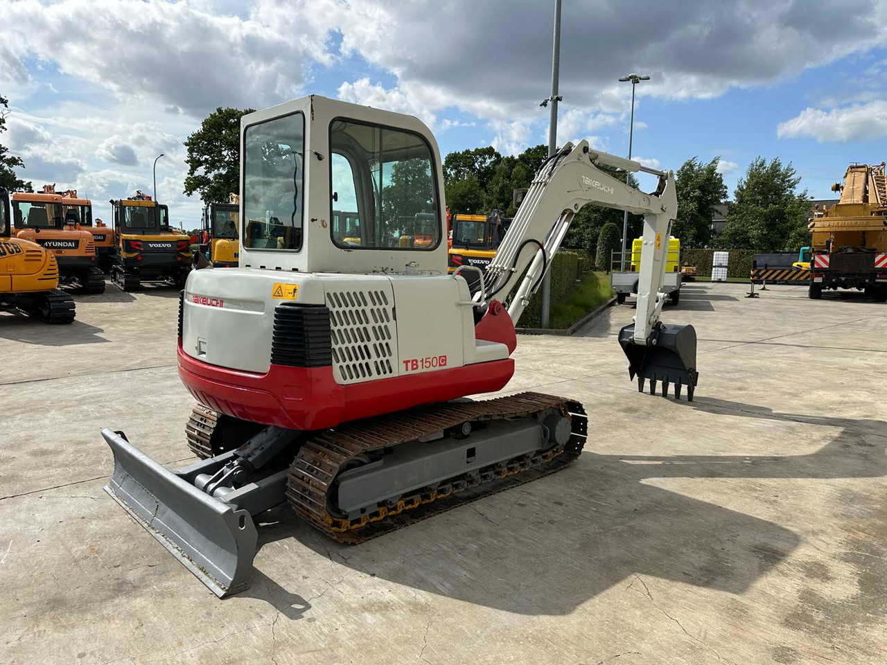 Takeuchi TB150C - Bager guseničar: slika 4 Takeuchi TB150C - Bager guseničar: slika 4