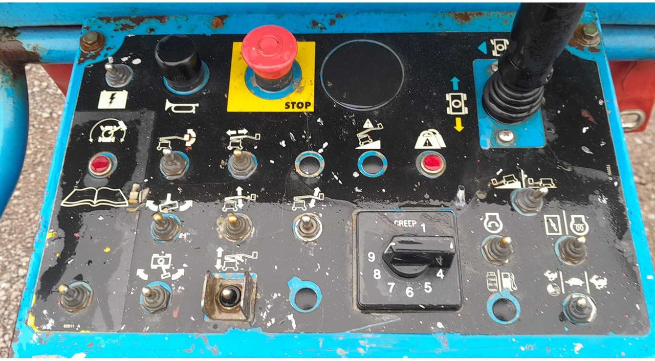 Terex TEREX - Z-34/22 - AERIAL WORK PLATFORMS (NO. 69432) - 2007 - Vazdušna platforma: slika 4 Terex TEREX - Z-34/22 - AERIAL WORK PLATFORMS (NO. 69432) - 2007 - Vazdušna platforma: slika 4