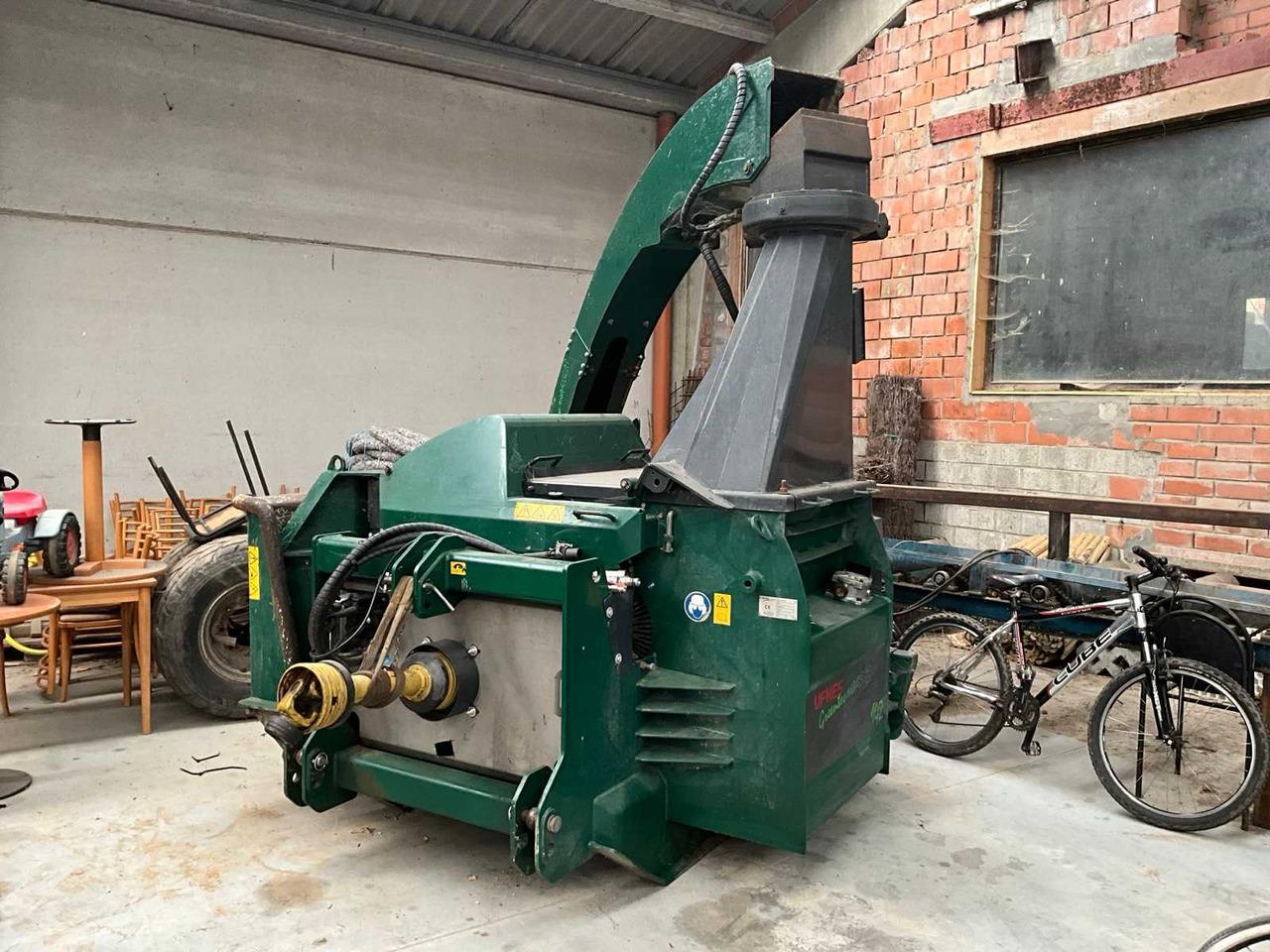 Ufkes Greentec 942 - Strugač za drvo: slika 1 Ufkes Greentec 942 - Strugač za drvo: slika 1