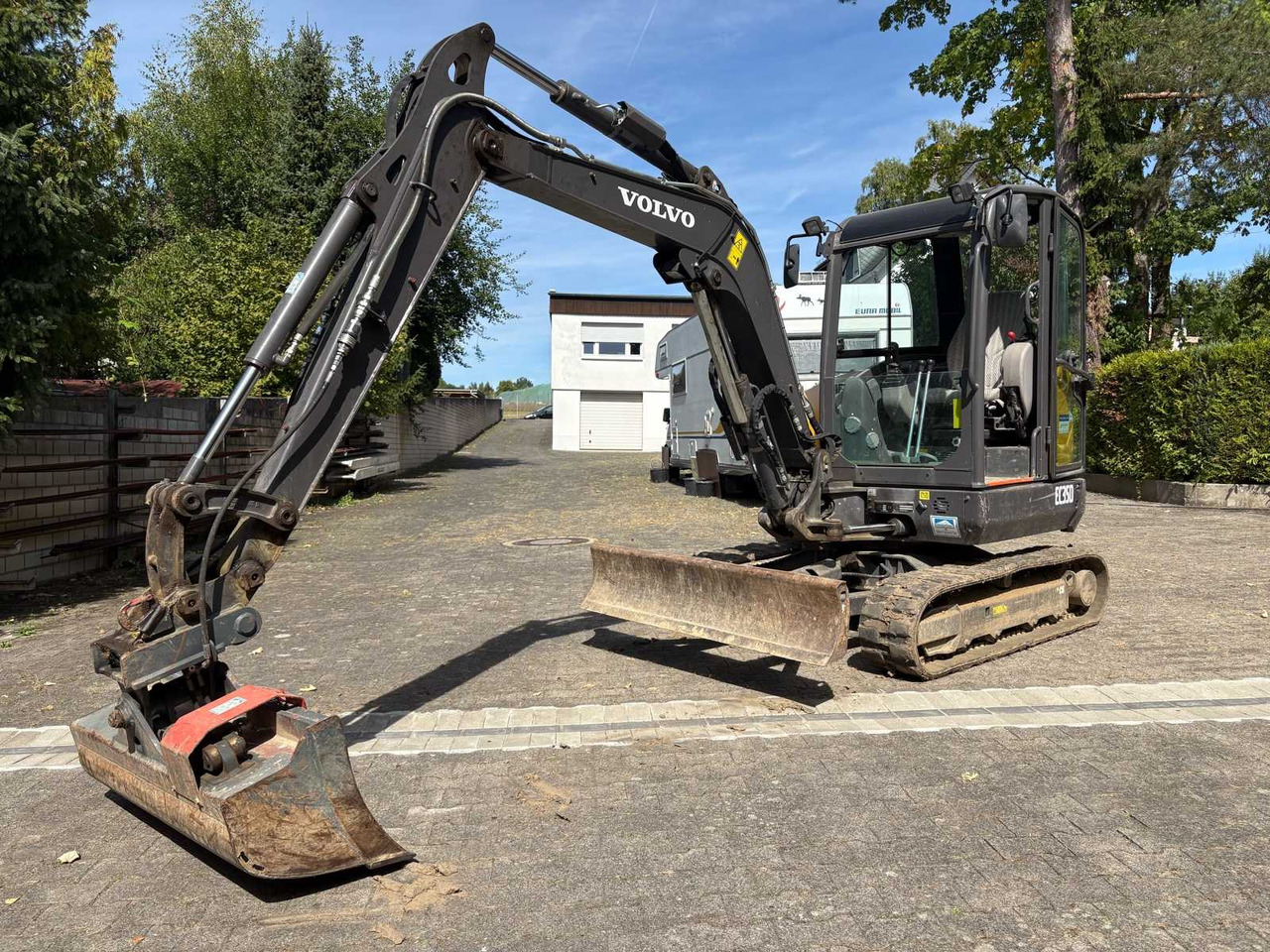 Volvo EC35D - Mini bager: slika 1 Volvo EC35D - Mini bager: slika 1