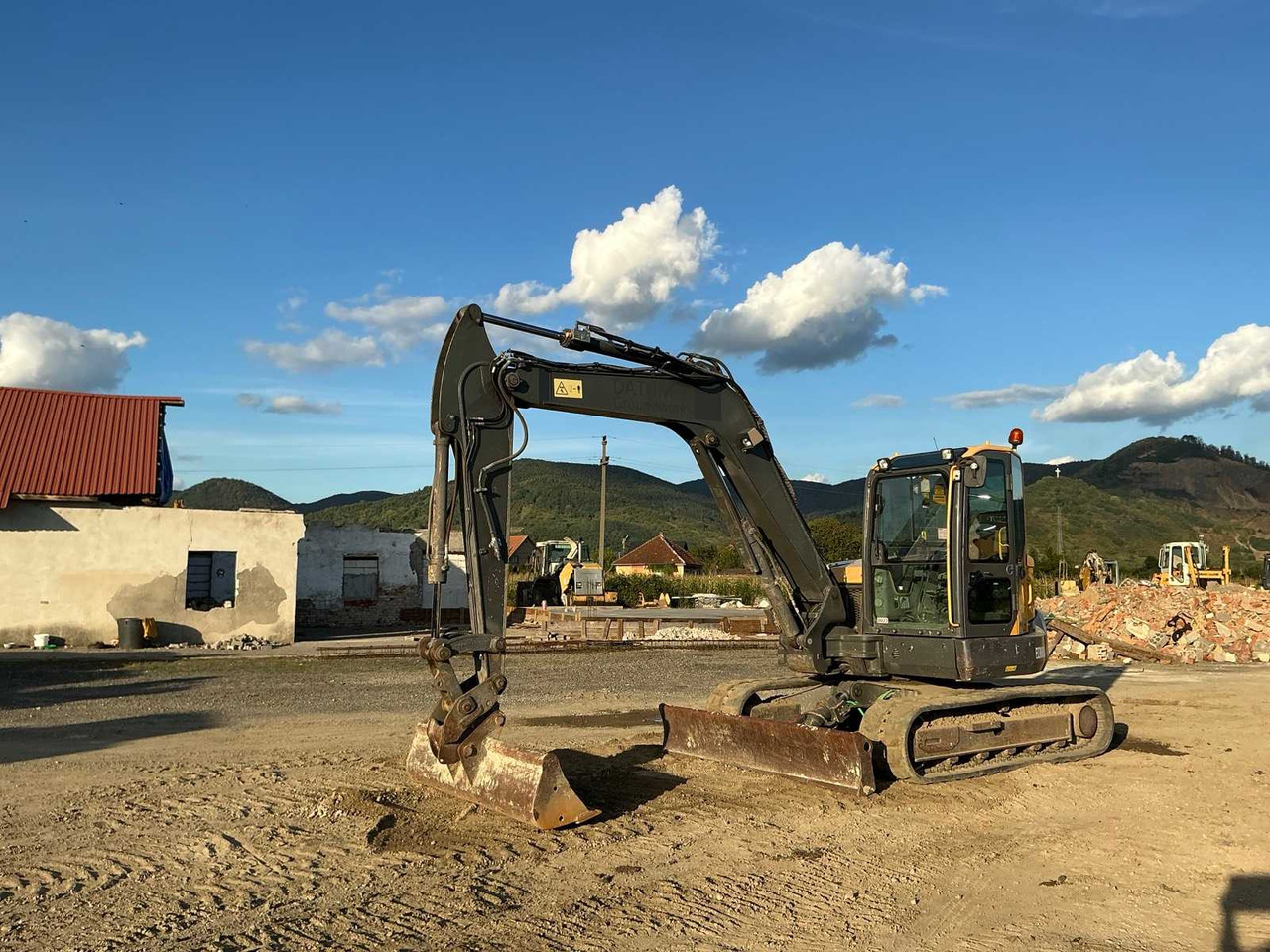 Volvo ECR 88D - Bager guseničar: slika 1 Volvo ECR 88D - Bager guseničar: slika 1
