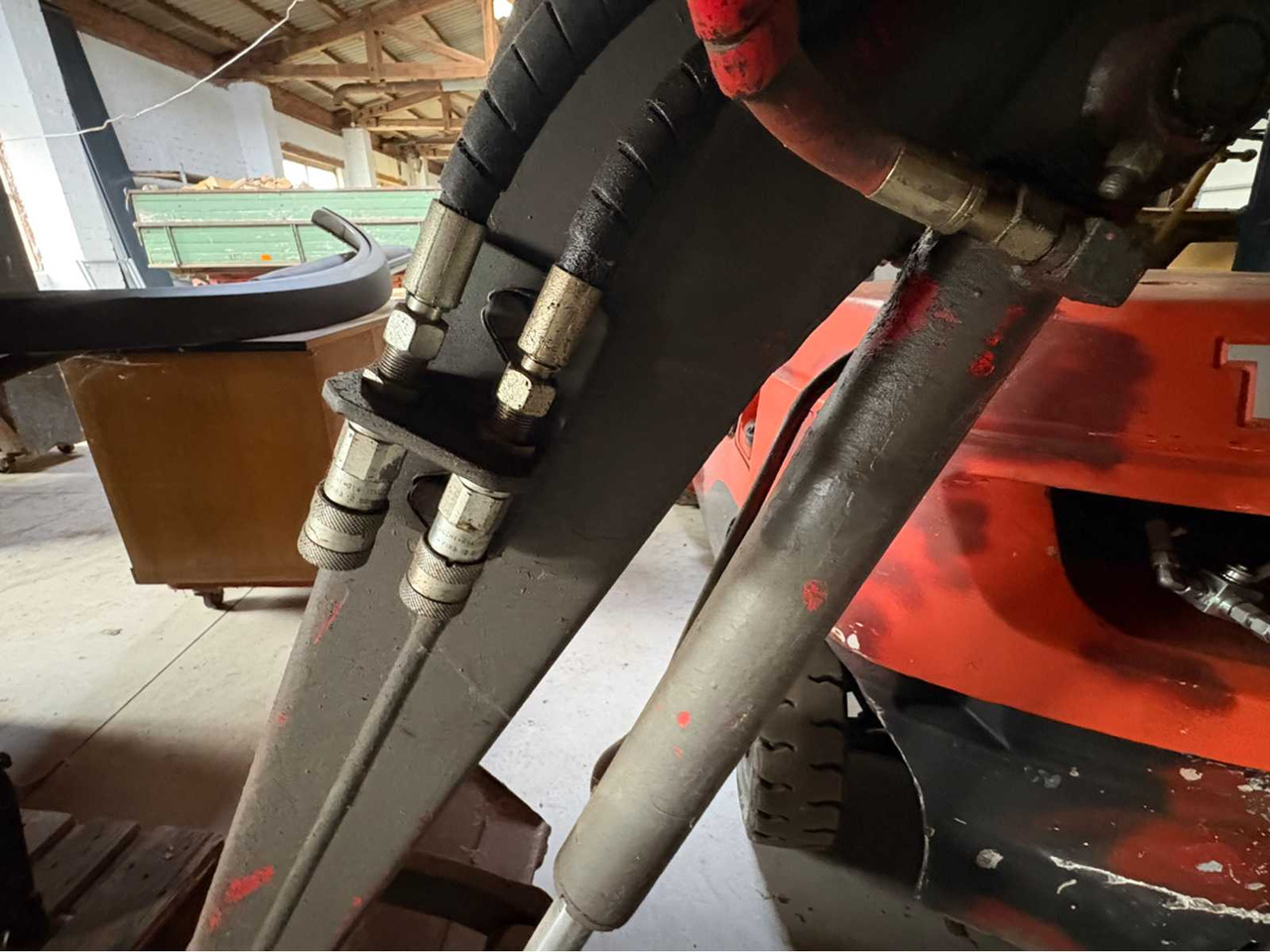 Bager guseničar Volvo ECR28: slika 8 Bager guseničar Volvo ECR28: slika 8