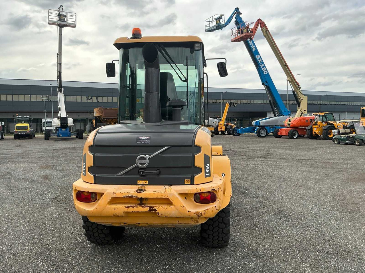 Volvo L35G - Utovarivač točkaš: slika 3 Volvo L35G - Utovarivač točkaš: slika 3