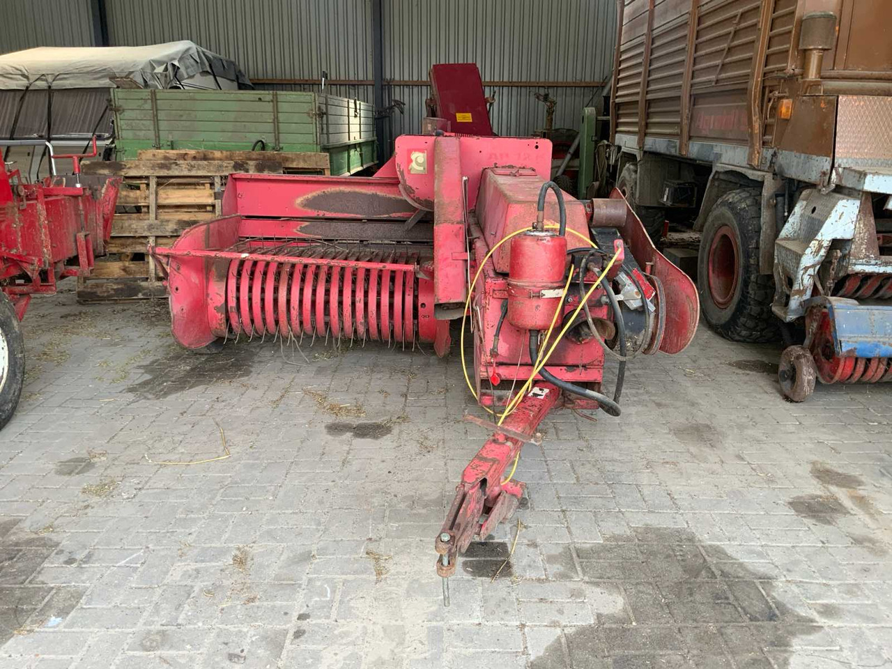 Welger AP12K - Balirka za kockaste bale: slika 2 Welger AP12K - Balirka za kockaste bale: slika 2