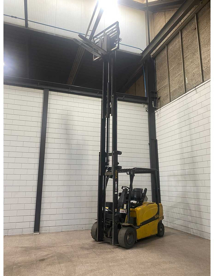 YALE - ERP35VL - FORKLIFT TRIPLEX - SIDE-SHIFT - FORK SETTER - Viljuškar: slika 3 YALE - ERP35VL - FORKLIFT TRIPLEX - SIDE-SHIFT - FORK SETTER - Viljuškar: slika 3