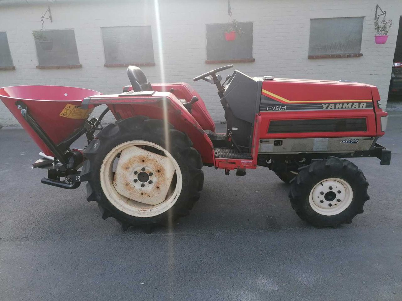 Yanmar F195D - Mali traktor: slika 3 Yanmar F195D - Mali traktor: slika 3