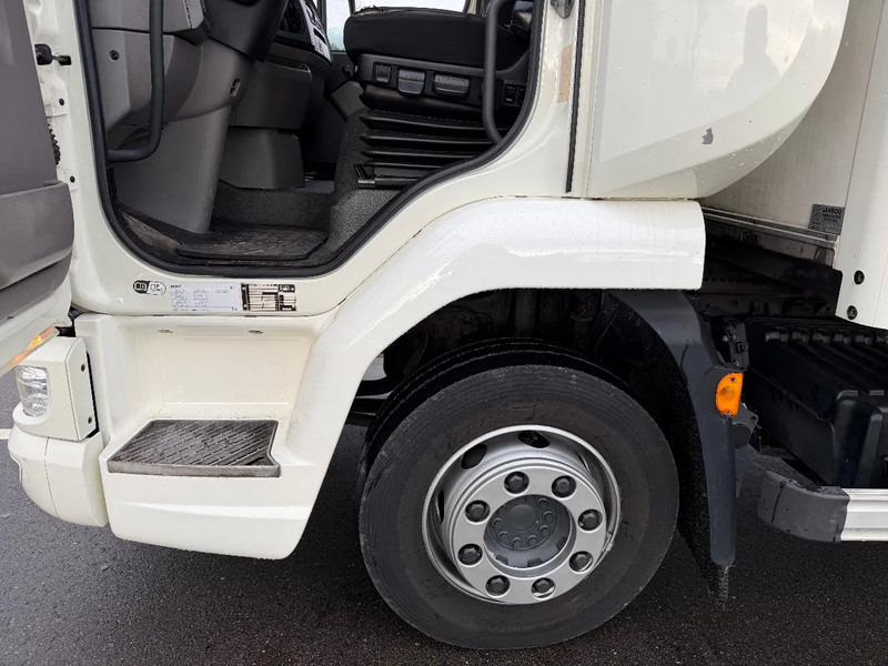 DAF LF 180 LF180.12 EURO6 - Kamion sa zatvorenim sandukom: slika 5 DAF LF 180 LF180.12 EURO6 - Kamion sa zatvorenim sandukom: slika 5