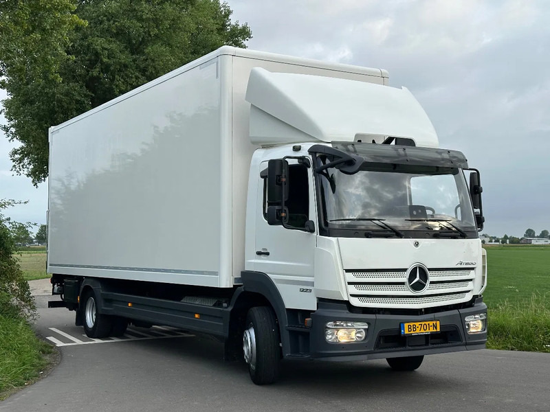 Mercedes-Benz Atego ATEGO 1223L 2020. 720x249x260 3000kg Lbw - Kamion sa zatvorenim sandukom: slika 2 Mercedes-Benz Atego ATEGO 1223L 2020. 720x249x260 3000kg Lbw - Kamion sa zatvorenim sandukom: slika 2