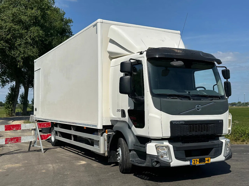 Volvo FL 210.12 EURO6 - Kamion sa zatvorenim sandukom: slika 2 Volvo FL 210.12 EURO6 - Kamion sa zatvorenim sandukom: slika 2