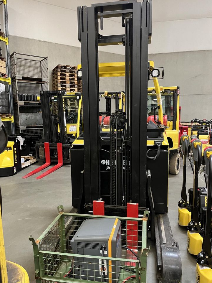 Hyster R1.4 - Regalni viljuškar: slika 1 Hyster R1.4 - Regalni viljuškar: slika 1