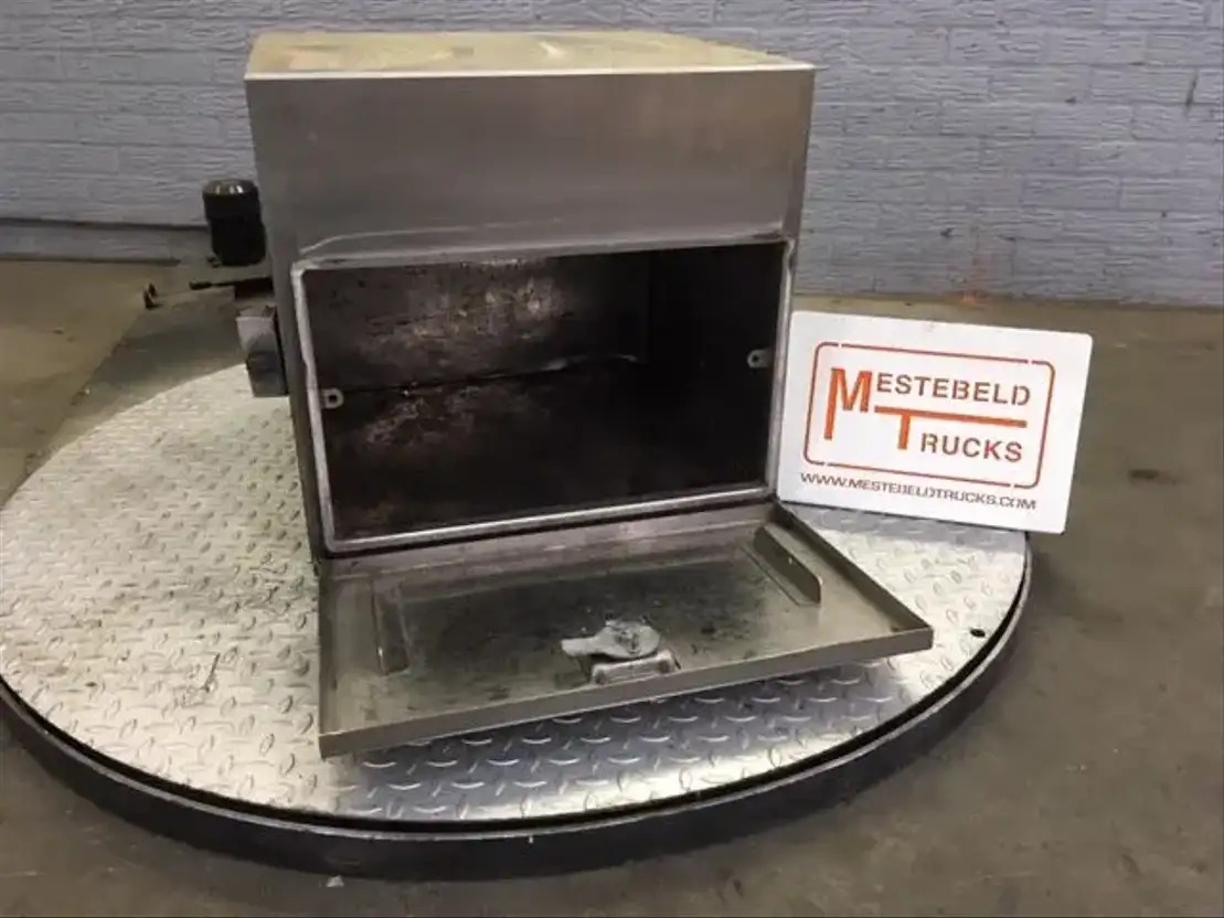 Diversen Gereedschapskist RVS - Kabina i enterijer za Kamion: slika 2 Diversen Gereedschapskist RVS - Kabina i enterijer za Kamion: slika 2