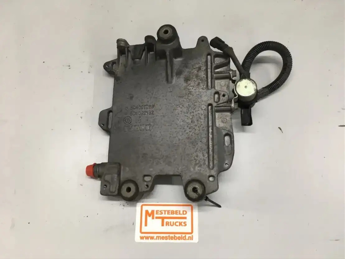 Iveco Brandstofkoeler cursor 10  - Sistem goriva za Kamion: slika 1 Iveco Brandstofkoeler cursor 10  - Sistem goriva za Kamion: slika 1