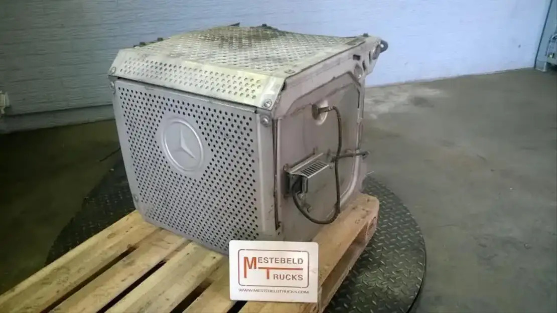 Mercedes-Benz Katalysator - Izduvni sistem za Kamion: slika 1 Mercedes-Benz Katalysator - Izduvni sistem za Kamion: slika 1